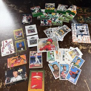 Jumbo Sports Cards Lot Of 60 Juan Soto Mark McGuire Cal Ripken Jr Marshall Faulk